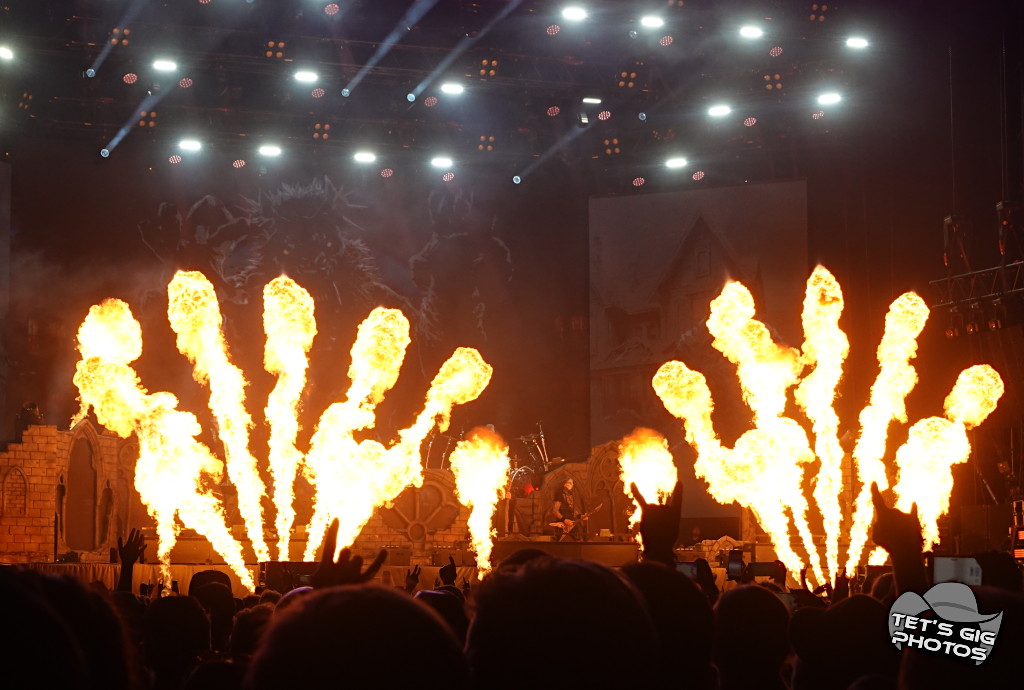 Photo: img/powerwolf05.jpg
