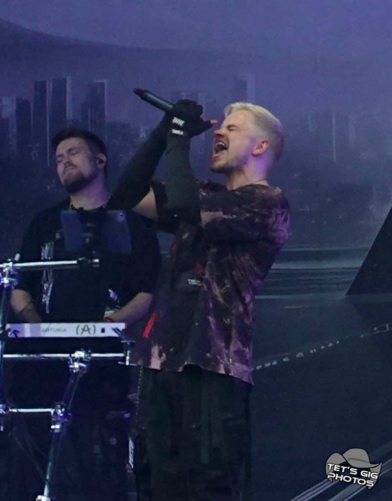 Photo: img/fall2.jpg