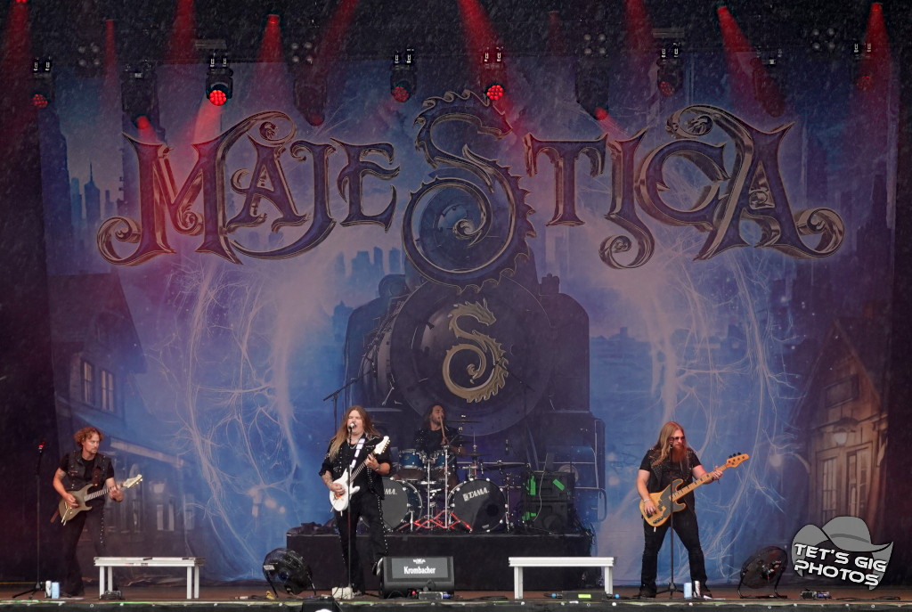 Photo: img/maj11.jpg