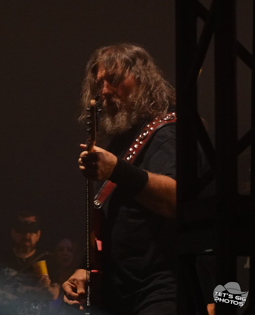 Photo: img/obit5.jpg