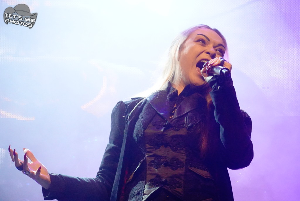 Photo: img/spires03.jpg