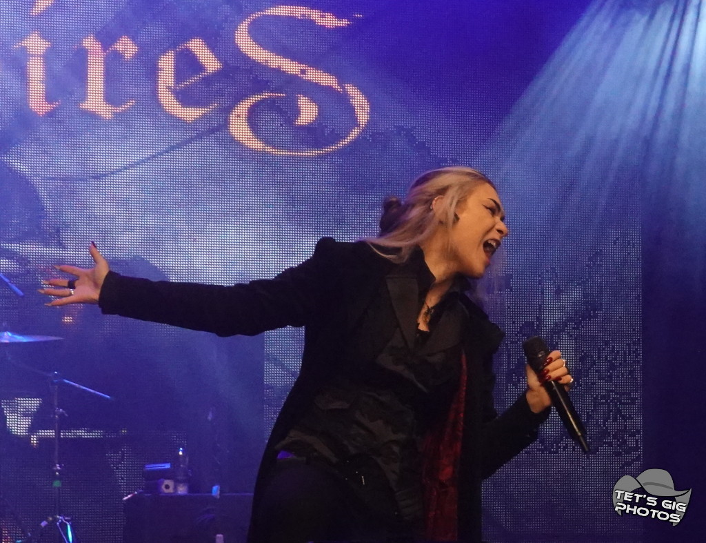 Photo: img/spires05.jpg