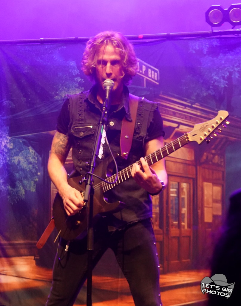 Photo: img/maj08.jpg