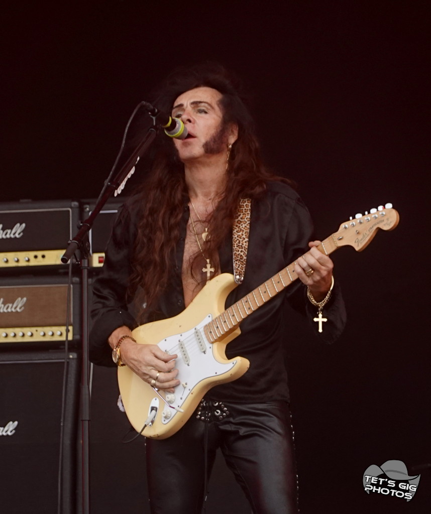 Photo: img/yngwie8.jpg